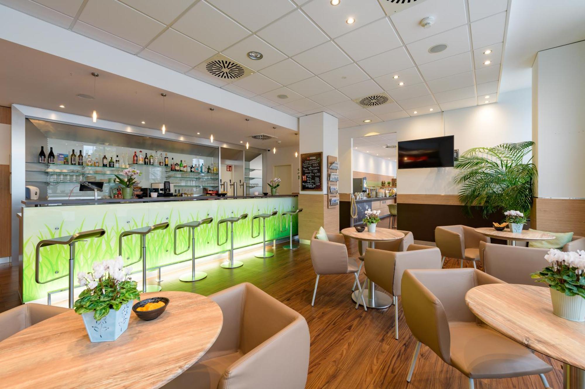 Hotel Ibis 2*